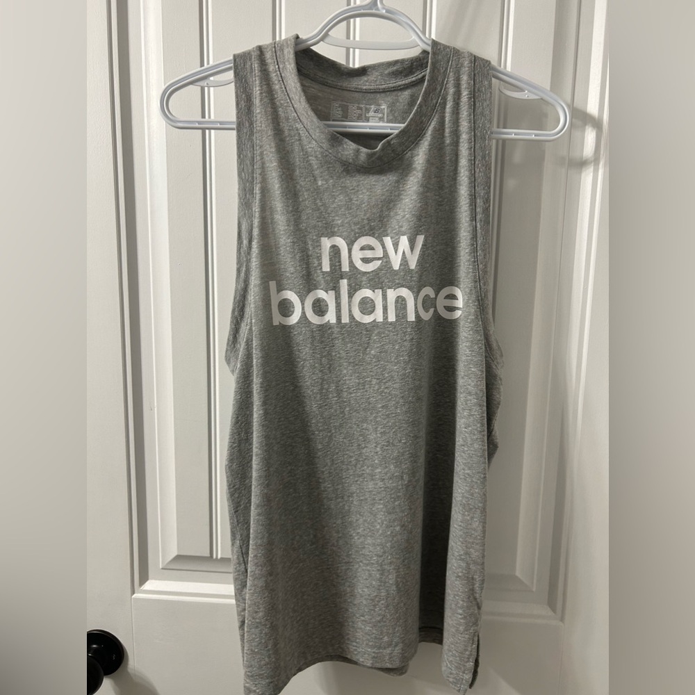 New balance small tank top